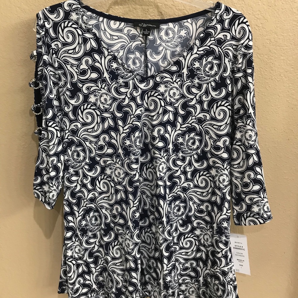 3/$35 Dress shirt. shoulder/sleeve cut out w/crystals L